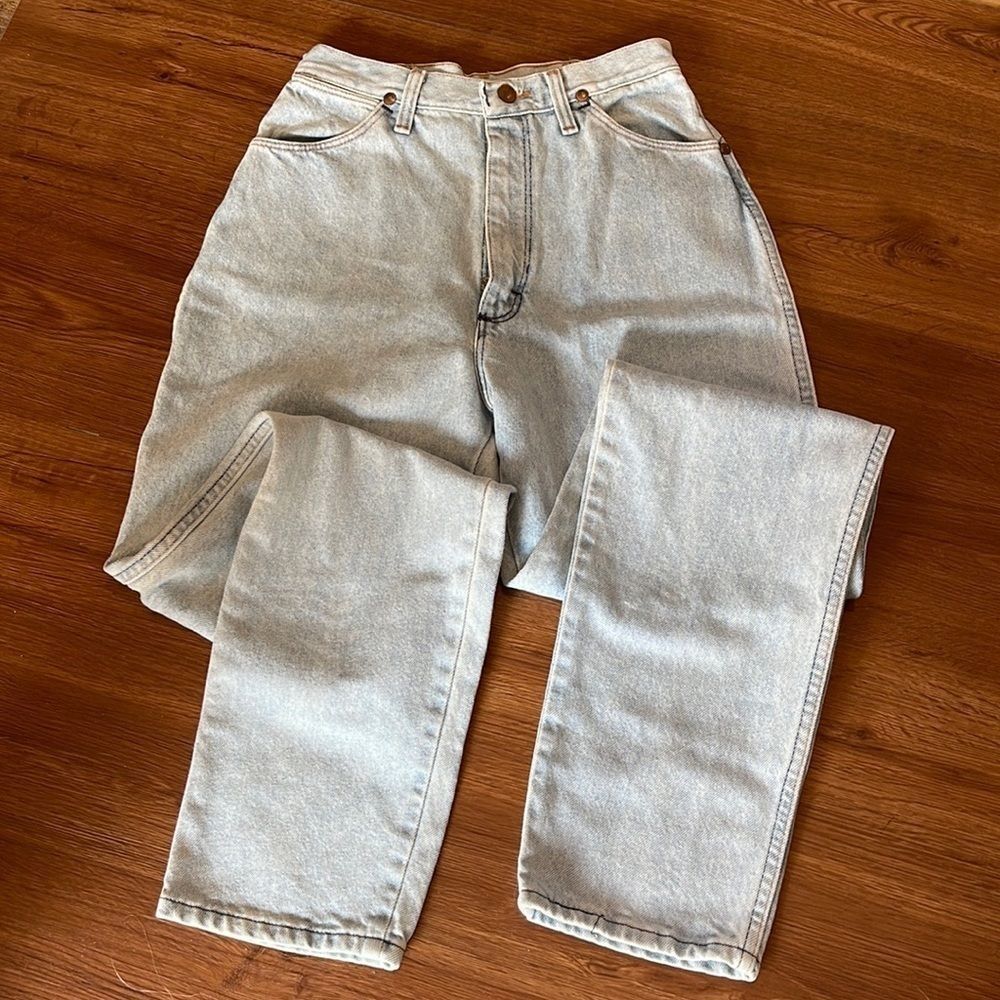Vintage Wrangler highrise Jeans from Urban Renewal